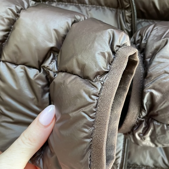 Foundation Puffer - Picture 5 of 8